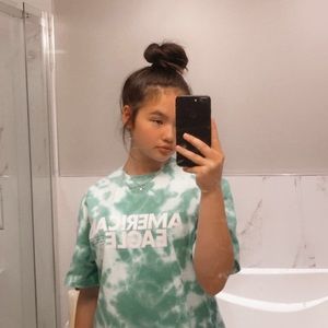 Meet your Posher, Anya